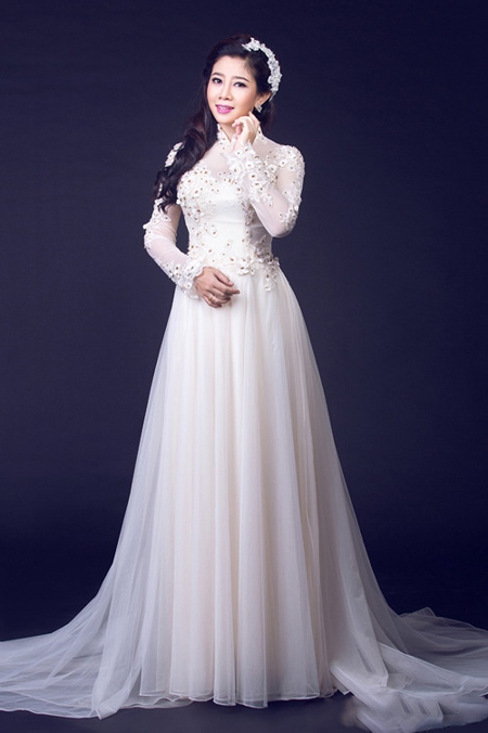 mau-ao-dai-cuoi-dep-nhat-nam-2015 12