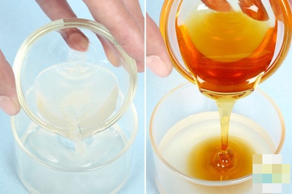 step-1-combine-the-honey-and-lemon-juice-600x400