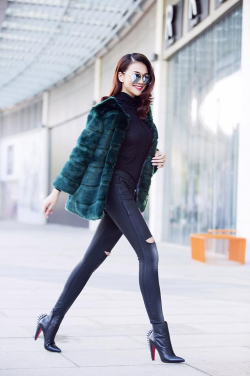 Đọ gu street style của sao Việt và sao Hàn 