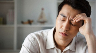 Tò mò mở chiếc ổ cứng vợ luôn mang theo bên mình, tôi đau đớn khi thấy quá khứ 'vẻ vang' của em