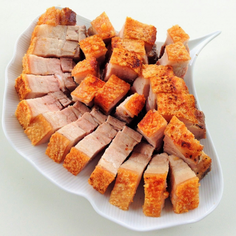 Cách nướng thịt lợn bằng lò vi sóng