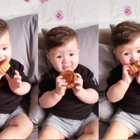 Con trai Elly Trần 'khoái chí' khi được mẹ cho ăn bánh trung thu tự làm