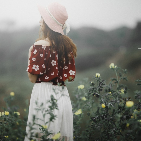 Nỗi khổ của con gái khi yêu không phải ai cũng biết