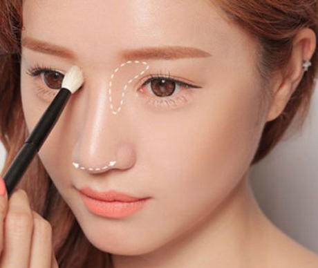 5 lỗi trang điểm phổ biến khiến phái đẹp già hơn đến 10 tuổi?