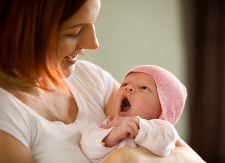 Ai bảo chỉ lúc sinh con mới đáng sợ, với nhiều mẹ bỉm sữa thì ở cữ mới thực sự kinh hoàng