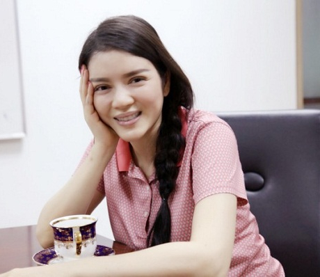 Lý Nhã Kỳ mắc căn bệnh lạ khiến bạn trai lo lắng?