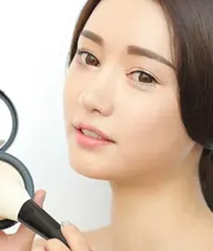 4 thói quen trang điểm cực tai hại, bạn cần phải bỏ ngay! 4 thói quen trang điểm cực tai hại, bạn cần phải bỏ ngay!
