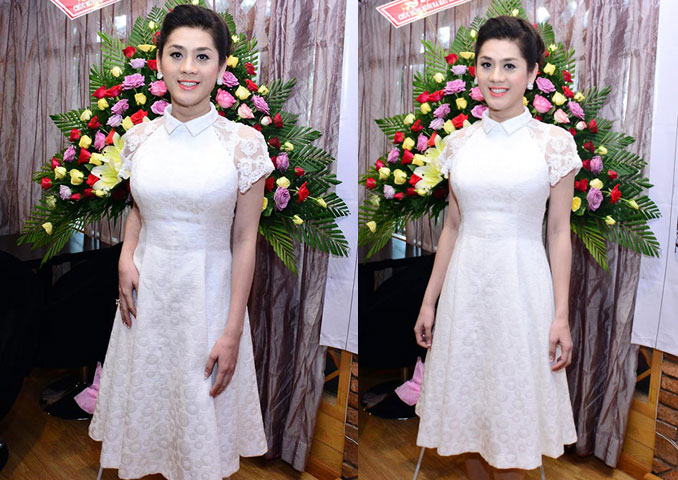  Lâm Chi Khanh khiến nhiều người bất ngờ khi xuất hiện tại một sự kiện ngày 31/5 với phong cách giản dị trong bộ váy ren trắng và khuôn mặt trang điểm nhẹ.
