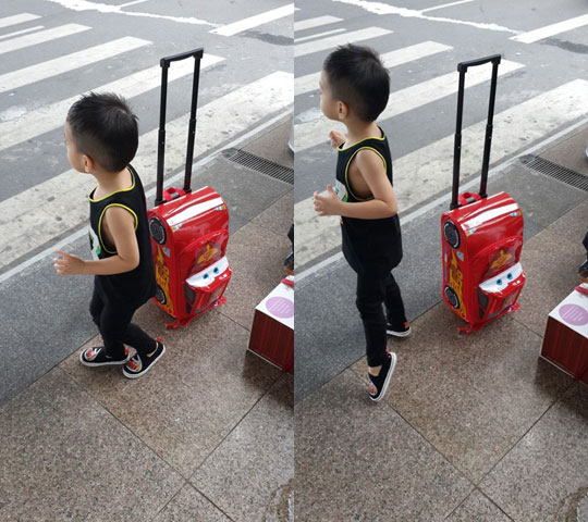  Nhân ngày sinh nhật con trai 21/6, ca sĩ Hồ Ngọc Hà vừa chia sẻ hình ảnh bé Subeo lên đường đi du lịch bụi. Với chiếc ba lô hành lý, Subeo háo hức, thậm chí còn kiễng chân trên đường.