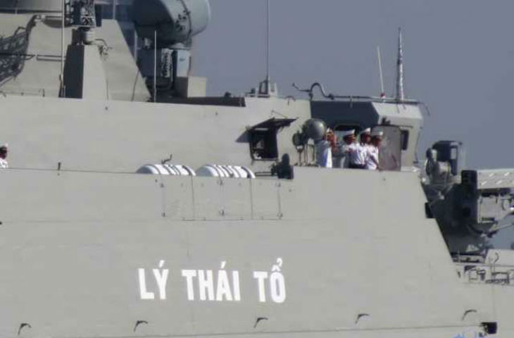  Cận cảnh tổ hợp pháo – tên lửa phòng không Palma-SU của tàu Lý Thái Tổ. Đây là vũ khí phòng không mạnh nhất trên tàu Gepard nói riêng và Hải quân Nhân dân Việt Nam nói chung.