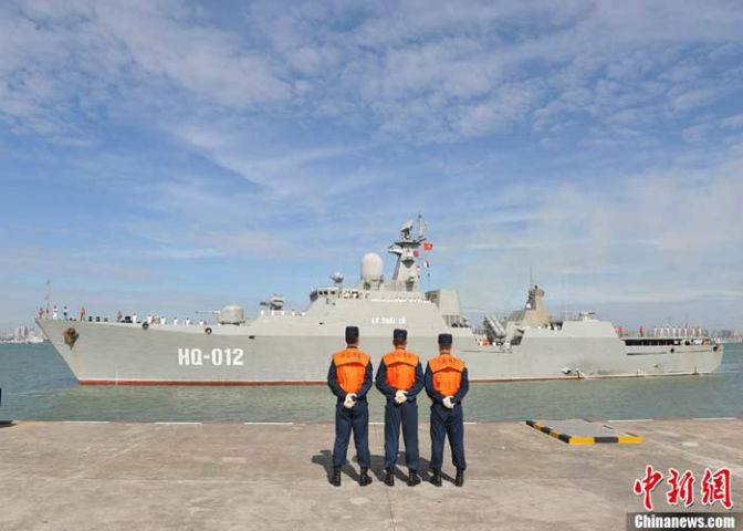 Trên trang chinanews đã có bài đưa tin chính thức về hoạt động của 2 chiến tàu hộ vệ tên lửa của Việt Nam, bài viết khẳng định sức mạnh của lớp tàu hộ vệ Gepard mà Việt Nam đang sở hữu có thể bao phủ toàn bộ Biển Đông.