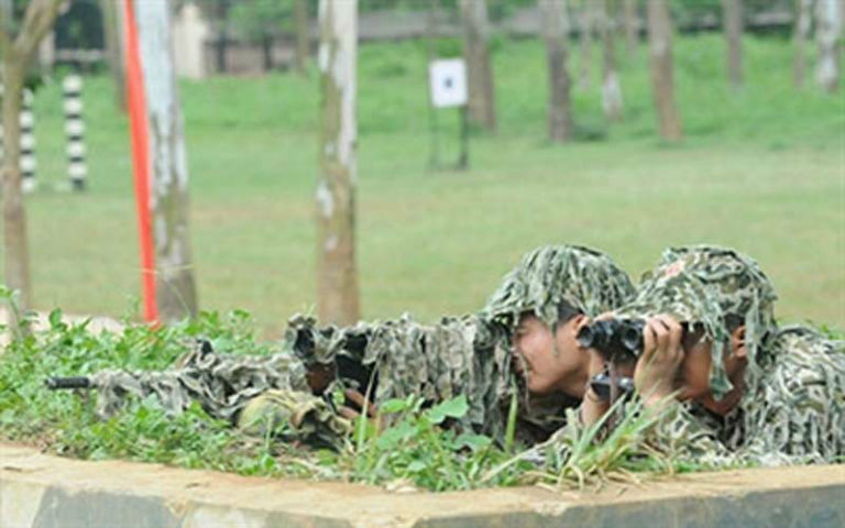 Hình ảnh lực lượng đặc công VN thực hiện nhiệm vụ của lính bắn tỉa xuất hiện trên báo chí TQ.
