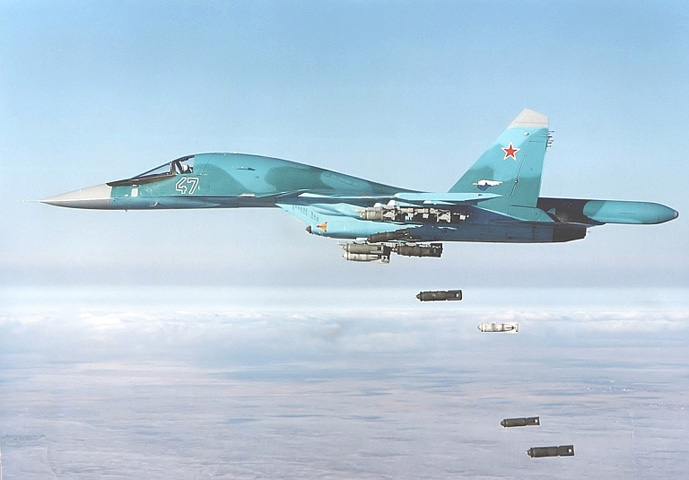 Trong cuộc tập trận này, ác máy bay chiến đấu Su-34 sẽ tiến hành hơn 80 phi vụ xuất kích và thực hiện các nhiệm vụ tấn công giả định trên không phận của 15 khu vực hành chính quân sự thuộc Quân khu Phương Tây.