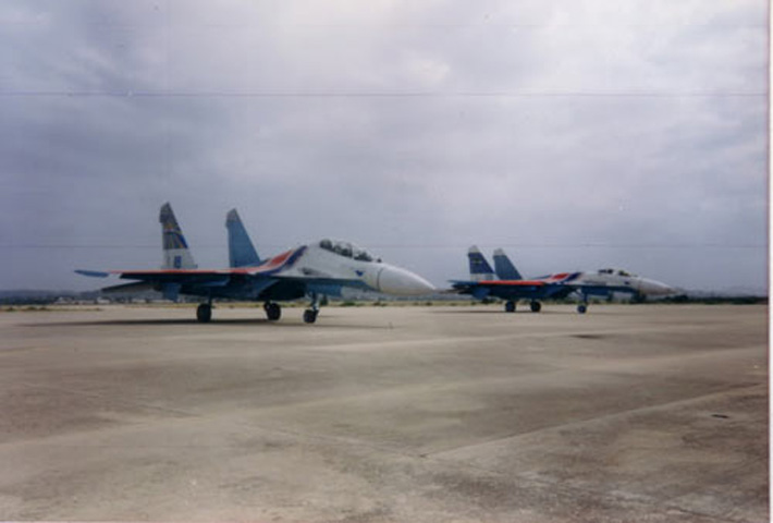 2 loại tiêm kích đánh chặn hiện đại là MiG-31 và Su-27 tìm cách ngăn chặn, bảo vệ các mục tiêu trọng điểm sẽ hứa hẹn một cuộc đấu hết sức thú vị và hấp dẫn.
