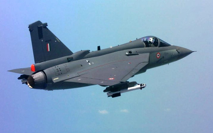 Chương trình LCA Tejas ra đời nhằm thay thế những tiêm kích Mig-21 đã quá già cỗi đang hoạt động trong quân đội Ấn Độ.