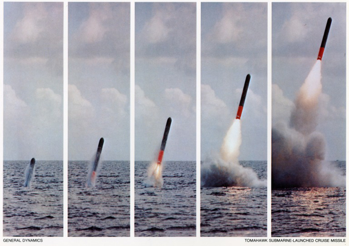 Tên lửa hành trình chống hạm phóng từ tàu ngầm UGM-84 Harpoon. Các tên lửa chống tàu Harpoon nâng cấp dành cho tàu ngầm được lắp đặt đầu đạn tự dẫn radar chủ động và khối nổ mạnh 225 kg. Tầm bắn của tên lửa chống tàu Harpoon với tốc độ bay của tên lửa cận âm là 70 km.