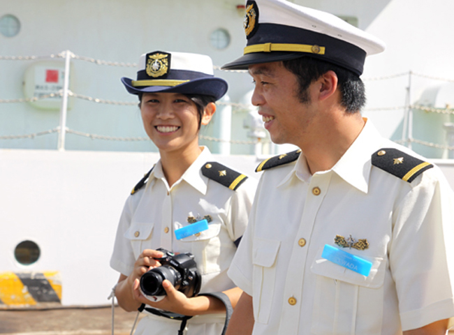 Tháng 3 đầu năm  nay, máy bay của Cảnh sát biển Nhật Bản do ngài Kiyoshi Saishoji – Cục trưởng Cục Bảo vệ và cứu nạn của cảnh sát biển Nhật Bản đã bay đến thành phố Hồ Chí Minh và giao lưu với Vùng cảnh sát biển 3 tại TP Vũng Tàu.