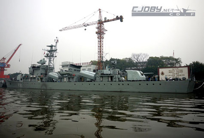 Hai tàu khu trục Type 053H1 mà Trung Quốc bàn giao cho Hải quân Myanmar mang số hiệu F21 và F23.  