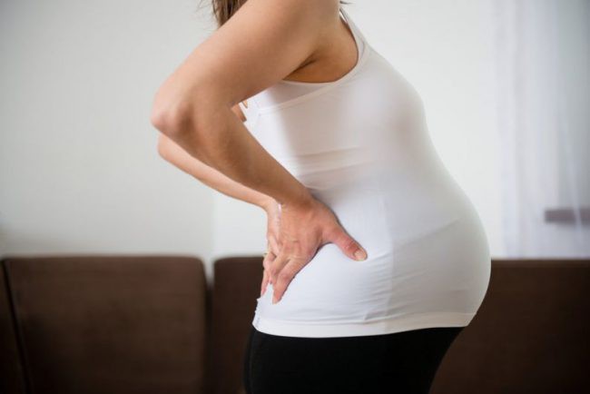 Mẹ bầu 3 tháng mất con chỉ vì hành động vô tình