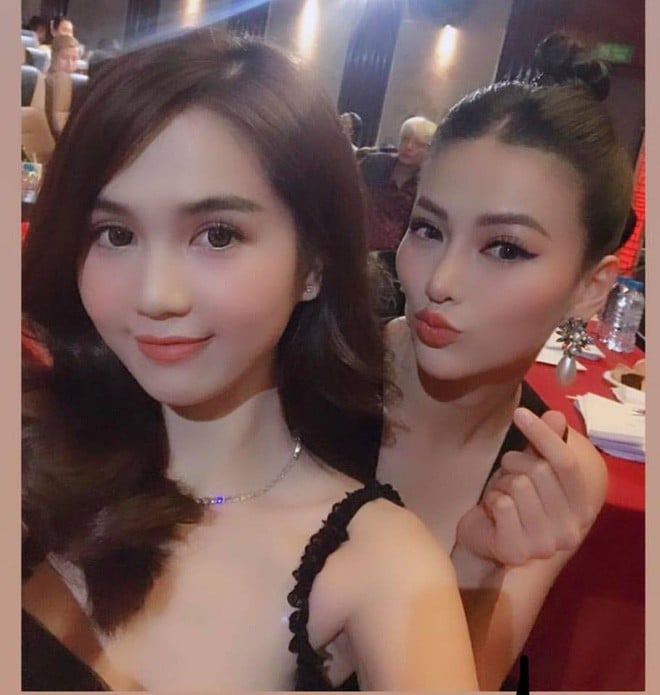 Phương Khánh và Ngọc Trinh hội ngộ sau nhiều năm xa cách.  