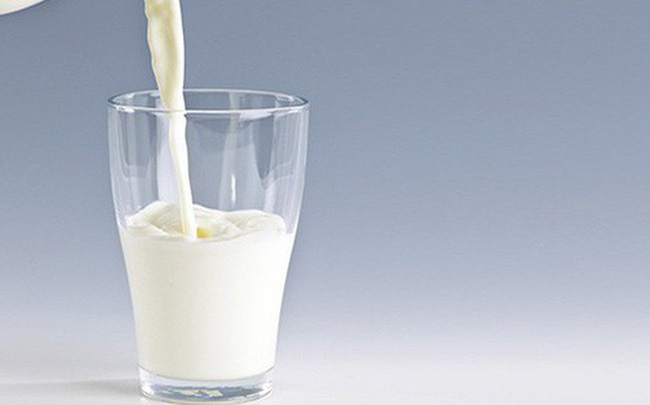 Sữa là thực phẩm giúp tăng chiều cao ở trẻ