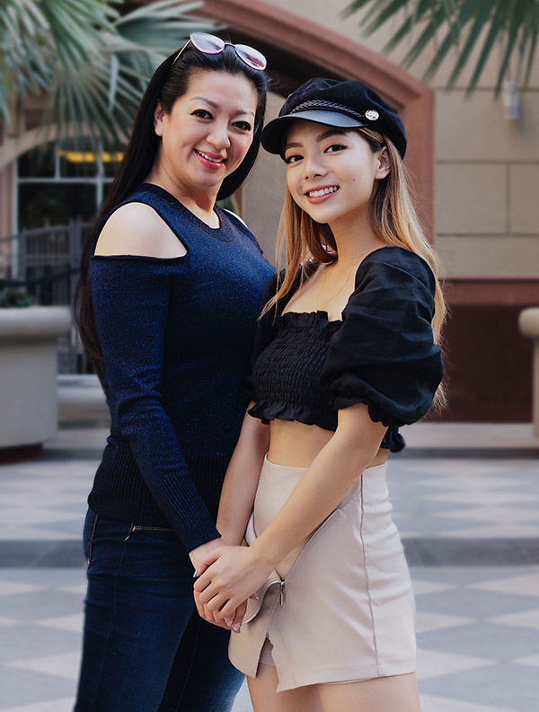 Thanh Xuân và con gái Katleen Phan Võ.