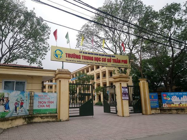 Trường THCS Trần Phú, nơi đang diễn ra nghi vấn thầy giáo dâm ô 7 nam học sinh giỏi.