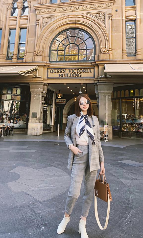 Jolie Nguyễn chính là 1 trong 3 cái tên nổi bật nhất (cùng với Tiên Nguyễn và Trinh Hoàng) nằm trong Rich Kids of Vietnam được nhắc đến trên mục Tài chính của trang Business Insider - một tờ báo điện tử về doanh nghiệp, người nổi tiếng và các tin tức công nghệ Mỹ.