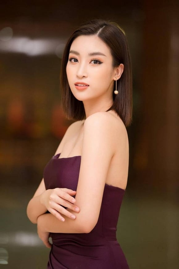 Việc thay đổi gu ăn mặc, đầu tóc, make-up giúp nhan sắc Hoa hậu Việt Nam 2016 