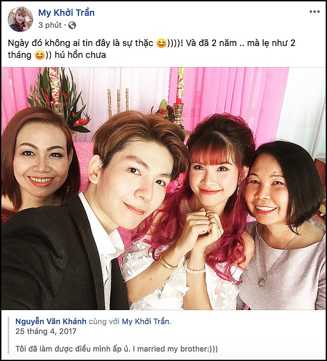 Trên Facebook cá nhân mới đây, Khởi My và Kelvin Khánh đều đồng loạt chia sẻ kỷ niệm 2 năm làm lễ đính hôn tại quê nhà Long Khánh. Đặc biệt, cả hai còn cùng thừa nhận thời gian trôi qua nhanh đến mức dù lễ đính hôn đã diễn ra 2 năm trước nhưng vẫn nghĩ mới chỉ tổ chức cách đây 2 tháng.