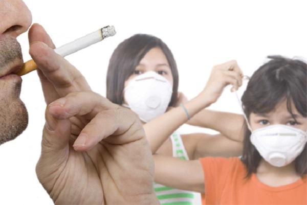 Phụ nữ nên tránh xa môi trường có khói thuốc