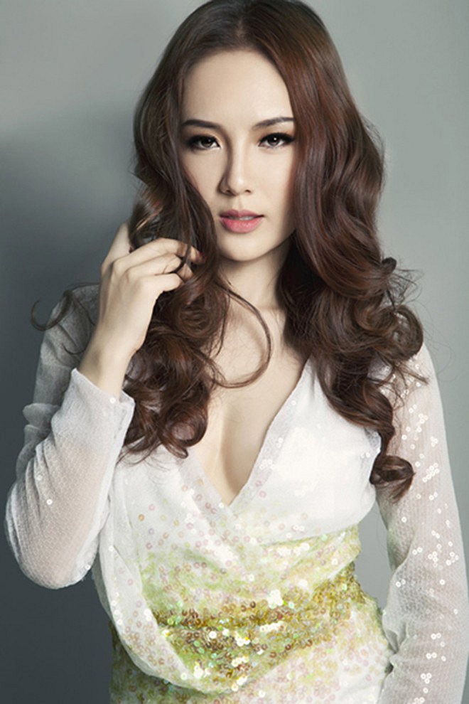 Phương Linh thừa nhận mình là ca sĩ lười nhất showbiz.    