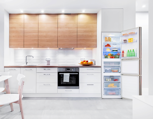Không để tủ lạnh quá trống hoặc quá nhiều