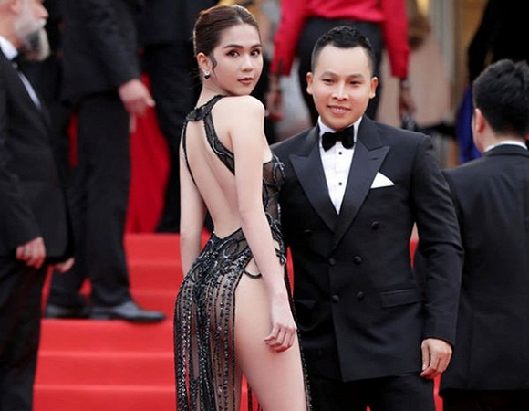 Hình ảnh Ngọc Trinh - Vũ Khắc Tiệp trên thảm đỏ Cannes gây náo loạn showbiz Việt suốt những ngày qua.