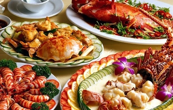 Hải sản lạ gây bệnh không nên ăn thử