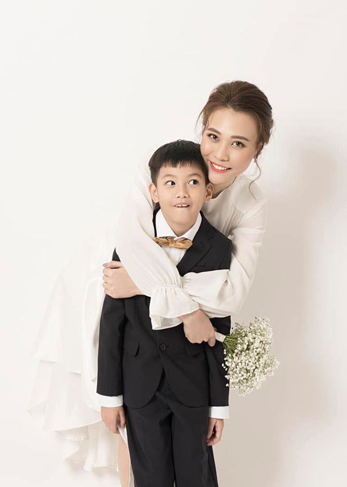 Cường Đô La và Đàm Thu Trang đăng tải khoảnh khắc hạnh phúc trong bộ ảnh cưới để mừng sinh nhật Subeo