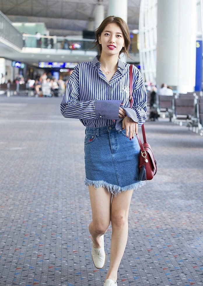 Chân váy denim 2 cơi túi xẻ trước hot trend  Jeans 913  Shopee Việt Nam