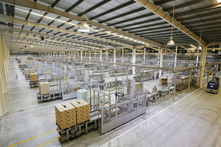 Một góc của siêu nhà máy sữa Việt Nam của Vinamilk tại Bình Dương, có công suất lên đến 800 triệu lít/năm