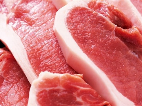 Thịt lợn ngon miếng thịt đỏ tươi có đàn hồi tốt