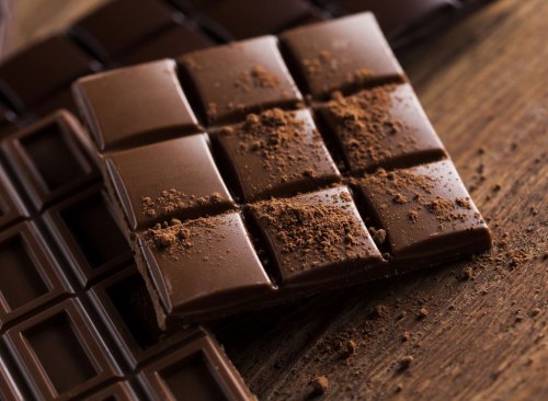 dark-chocolate-bar-squares