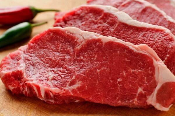 Thịt lợn không kết hợp với thịt bò
