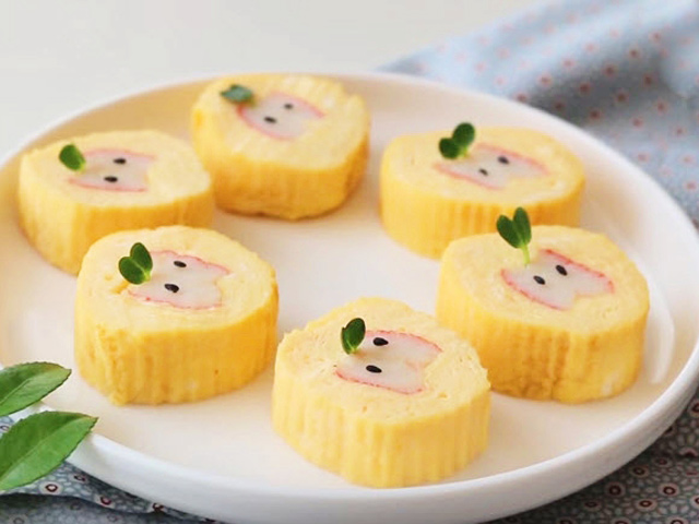 Món trưng cuộn đẹp mắt dành cho bé nhân dịp nghỉ lễ Quốc Khánh 2-9