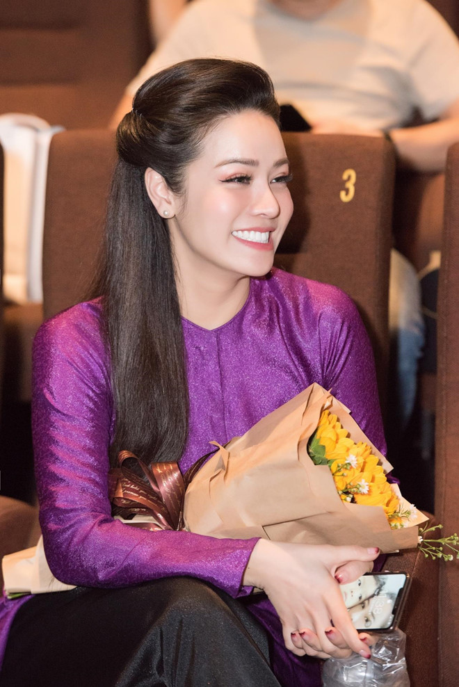 Nhat_Kim_Anh_30