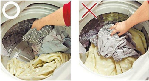 Dùng giấm giặt sẽ sạch vết bẩn
