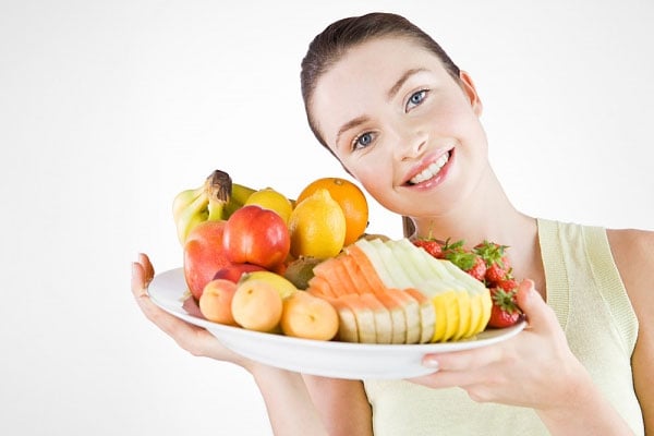 Bạn nên ăn hoa quả sau bữa ăn khoảng 30 phút