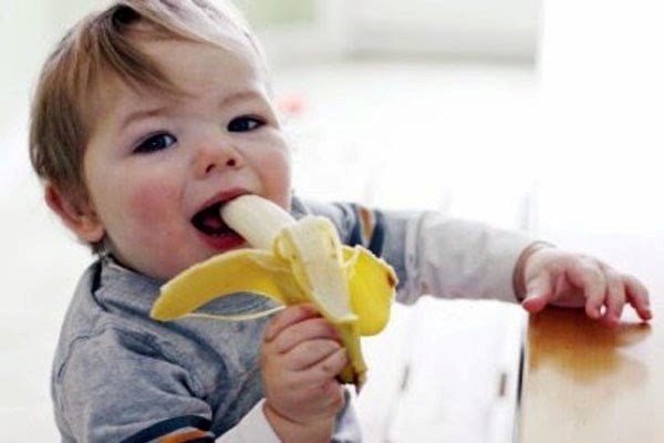 Ăn chuối tốt cho hệ tiêu hóa của trẻ