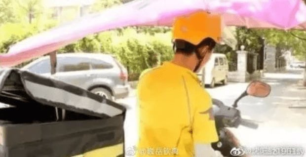 Shipper bị khách hàng kiện vì giao hàng trễ.