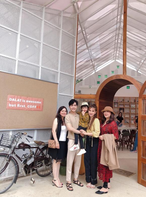 Trước sinh nhật của Kin Nguyễn, gia đình của Thu Thủy đã cùng nhau đi Đà Lạt.    
