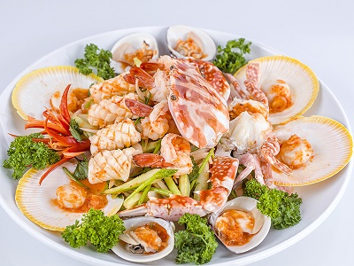 Không ăn gỏi hải sản