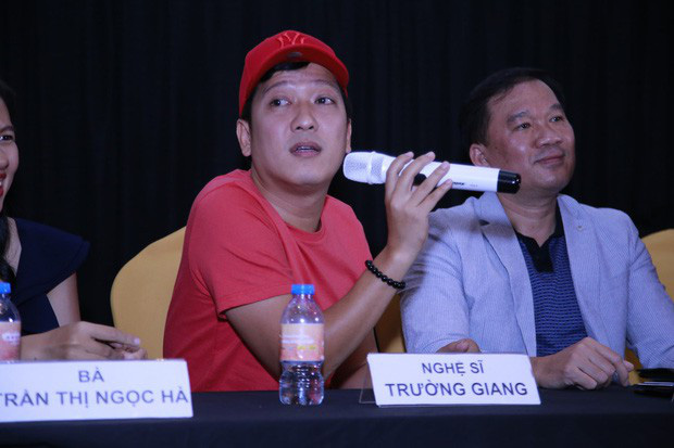 Tuy nhiên khi xuất hiện tại một họp báo mới đây, Trường Giang không hề lộ dấu hiệu tăng cân như hình ảnh vừa được chia sẻ.